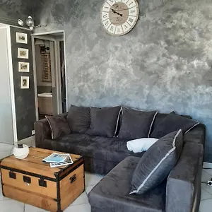 T2 Centre Vue Faron 40m2 En Zone Pietonne 4ème étage Toulon